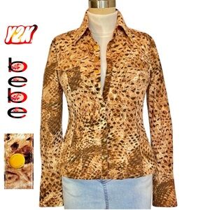 Y2k Bebe abstract leopard logo snaps top jacket Small brown fitted lightweight